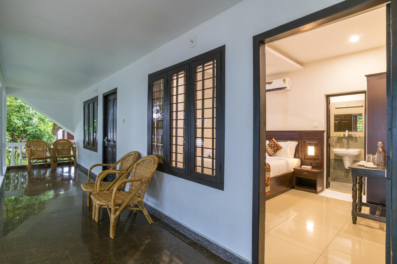 Warmth Lake Haven Alappuzha Ngoại thất bức ảnh