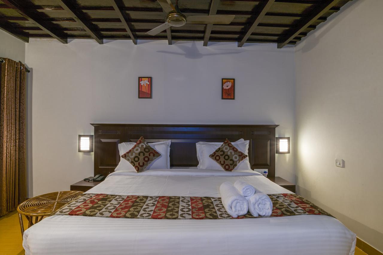 Warmth Lake Haven Alappuzha Ngoại thất bức ảnh