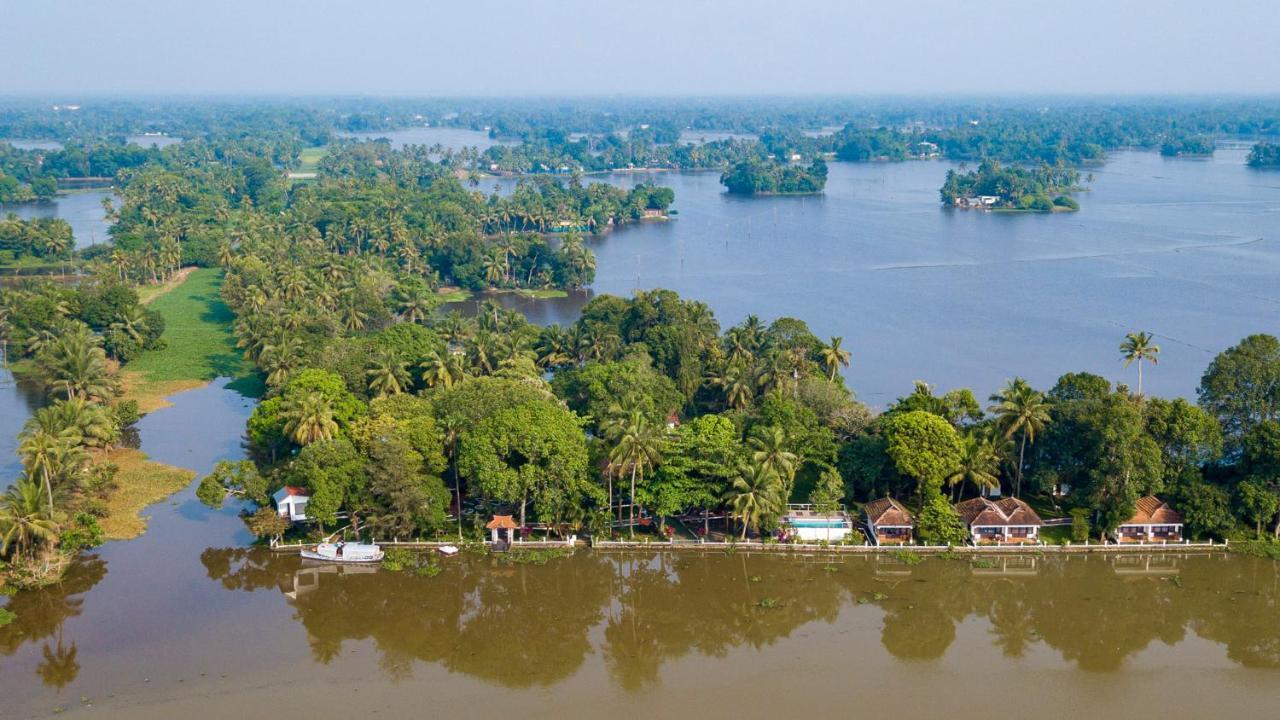 Warmth Lake Haven Alappuzha Ngoại thất bức ảnh