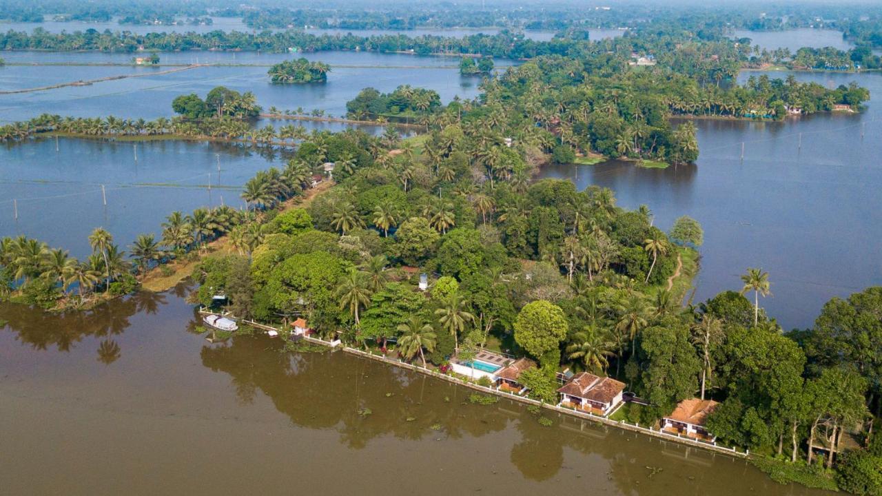 Warmth Lake Haven Alappuzha Ngoại thất bức ảnh