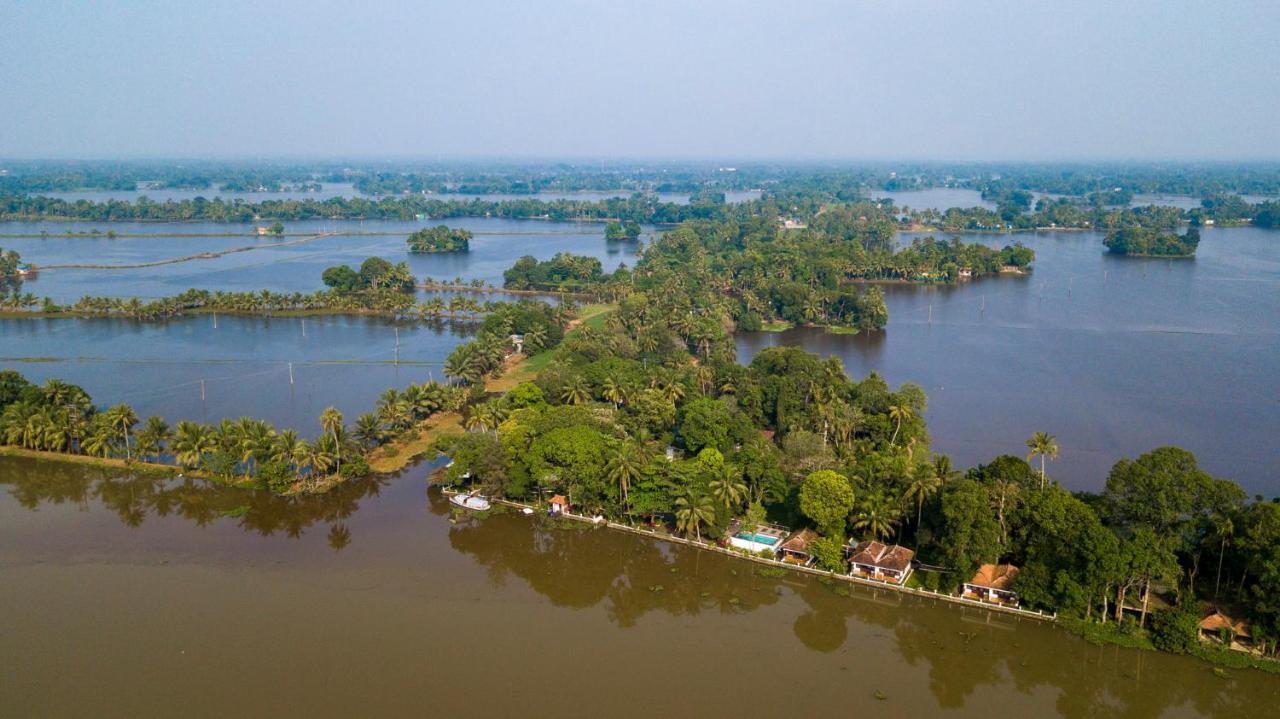 Warmth Lake Haven Alappuzha Ngoại thất bức ảnh